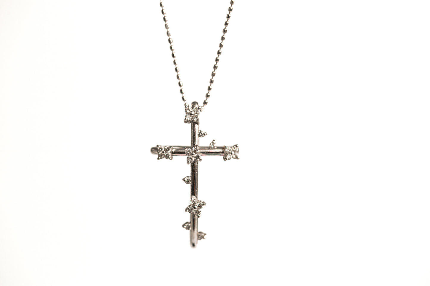 18k Gold Starlight Diamond Cross Necklace β Modern Luxury Faith Jewelry