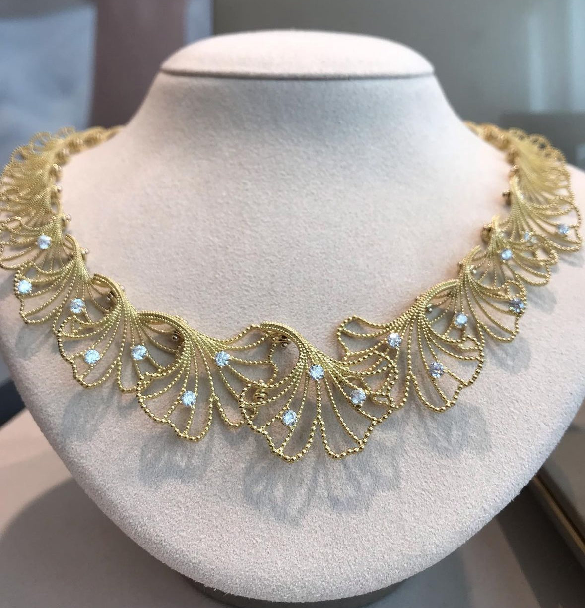 Amina Necklace Set