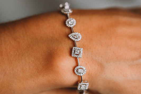 Halo Diamond Geometric Bracelet