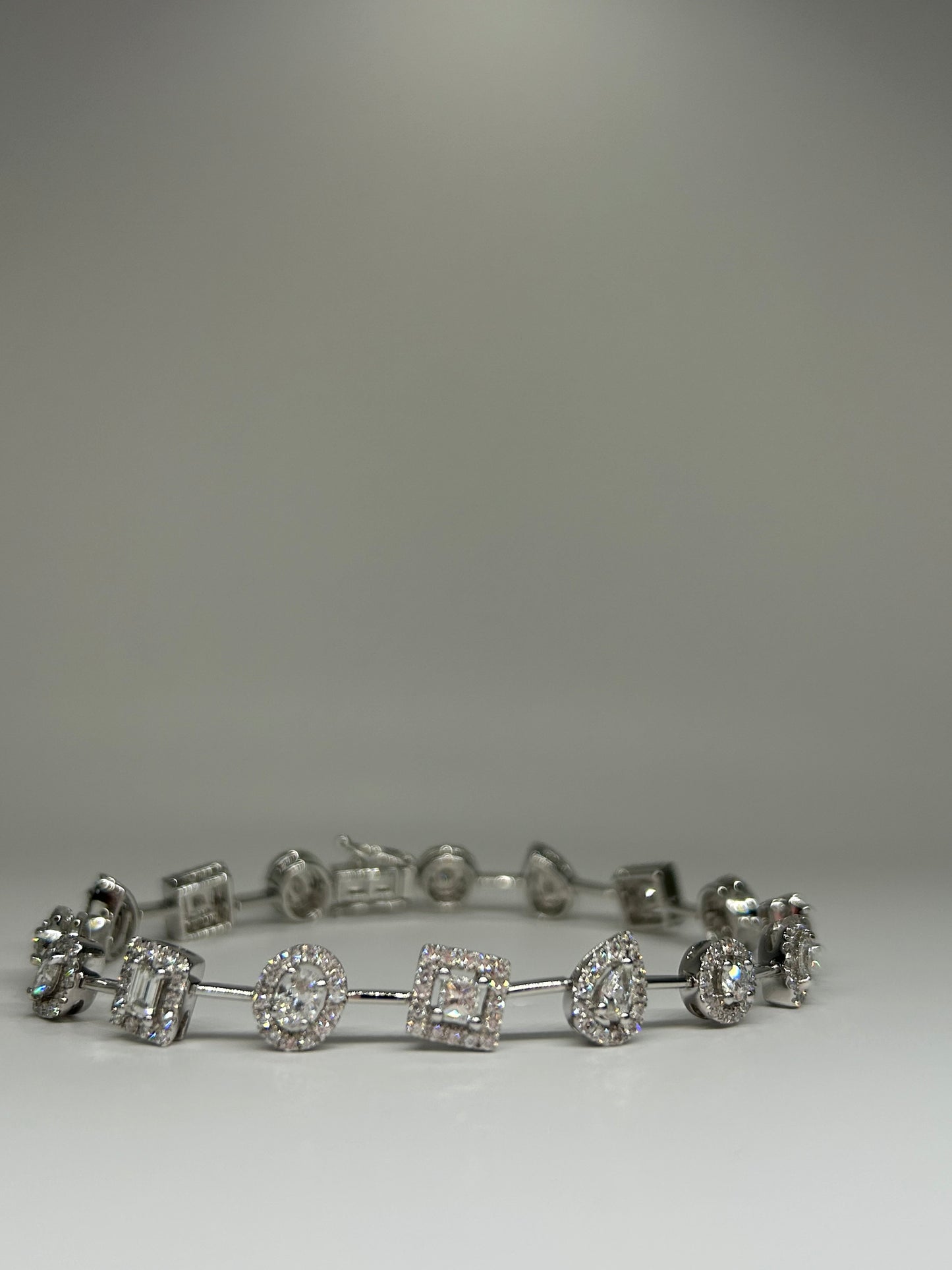 Symphonie des Formes Diamond Bracelet