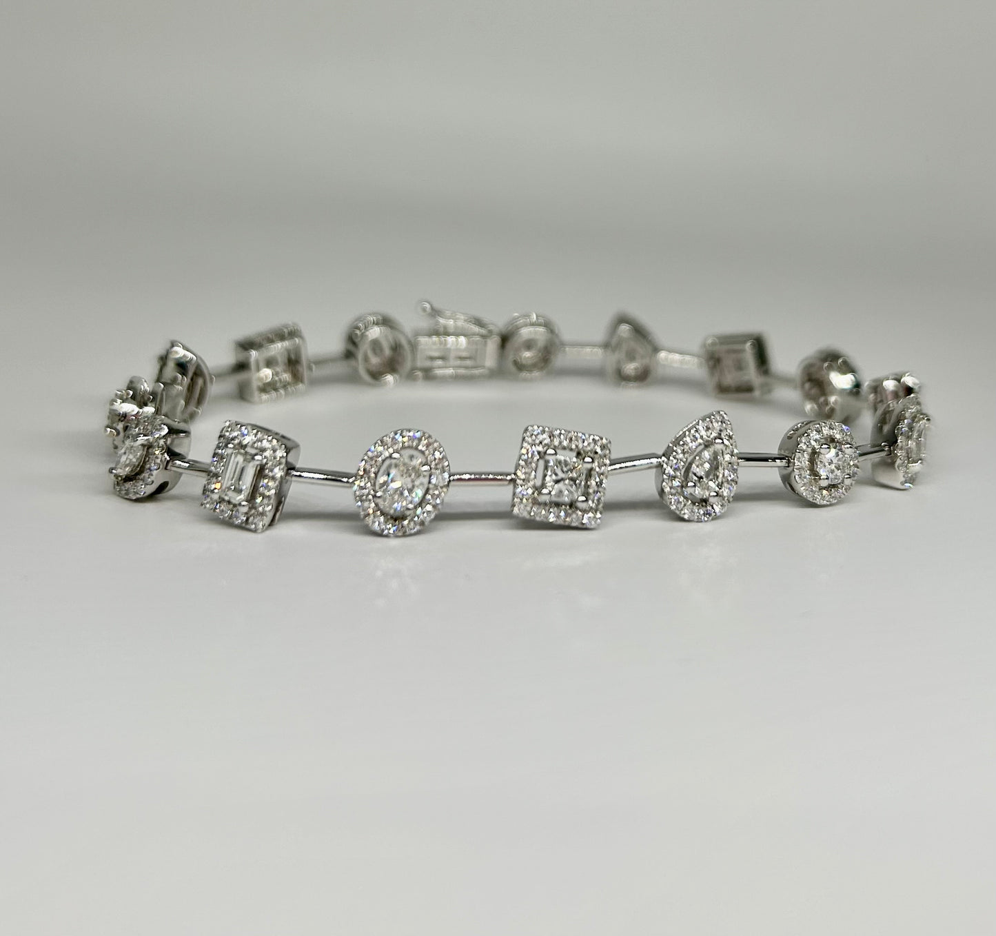 Symphonie des Formes Diamond Bracelet